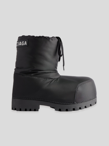 Alaska Low Boots - black